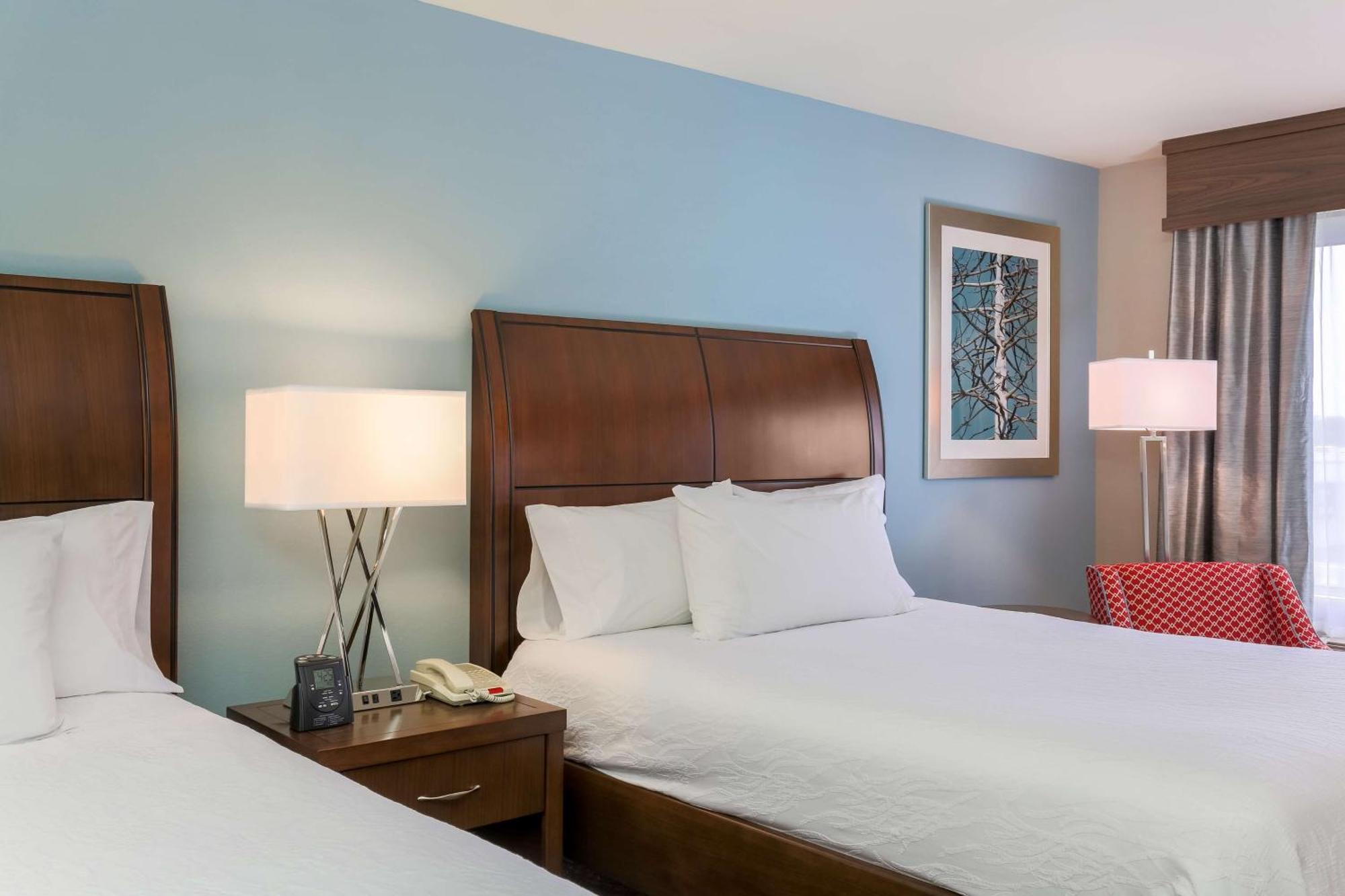 Hilton Garden Inn Нанует Екстер'єр фото