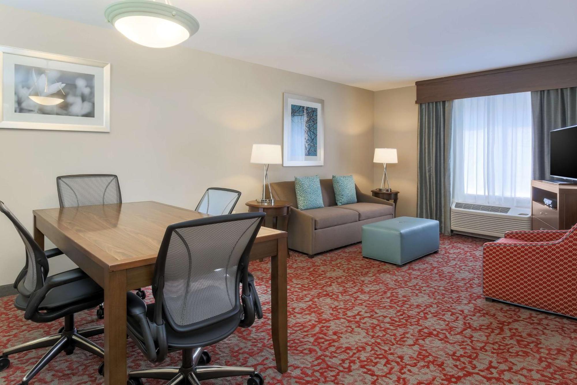 Hilton Garden Inn Нанует Екстер'єр фото
