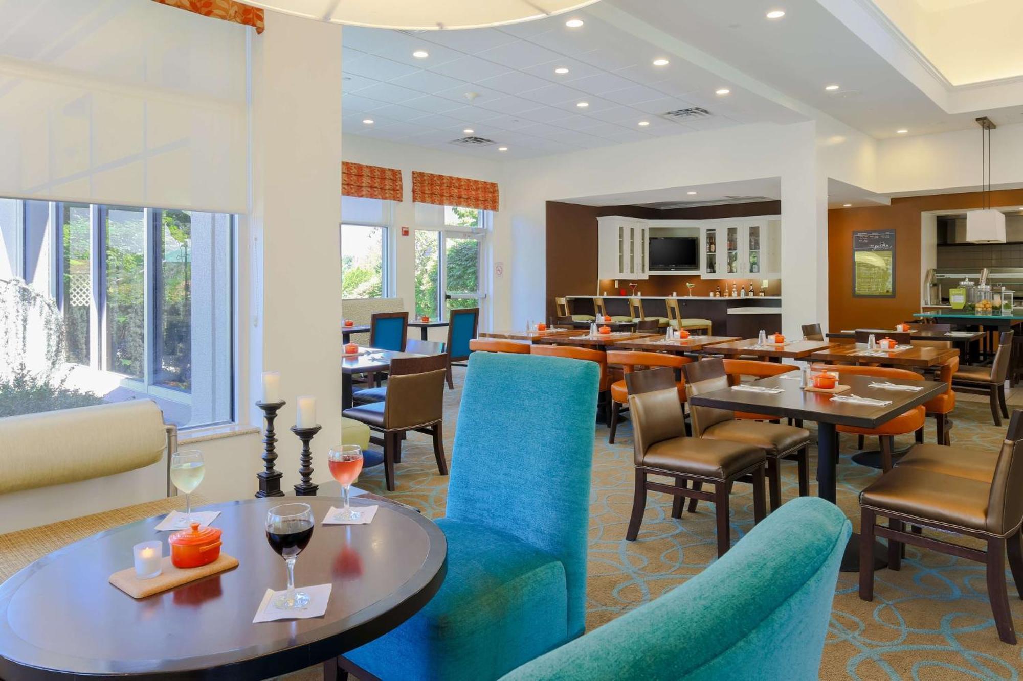 Hilton Garden Inn Нанует Екстер'єр фото