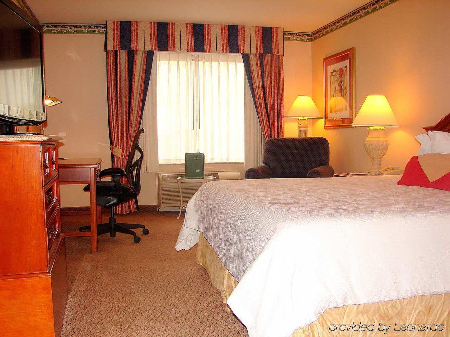 Hilton Garden Inn Нанует Номер фото