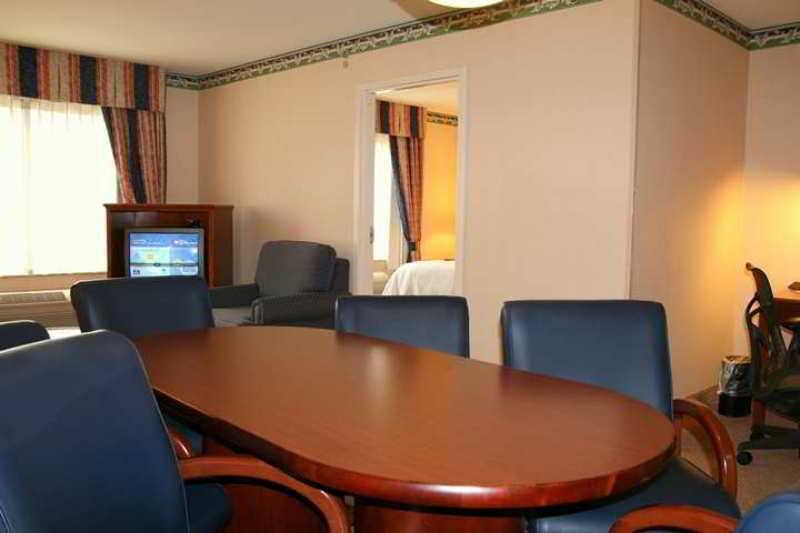 Hilton Garden Inn Нанует Номер фото